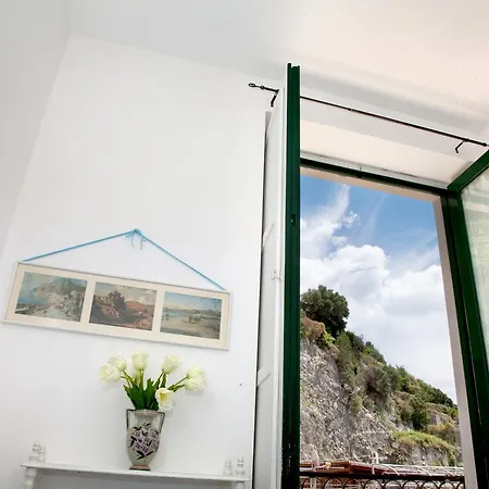 Brasca Amalfi Rosa Canina Апартаменты Минори