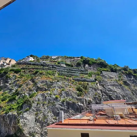 Brasca Amalfi Rosa Canina 아파트 *